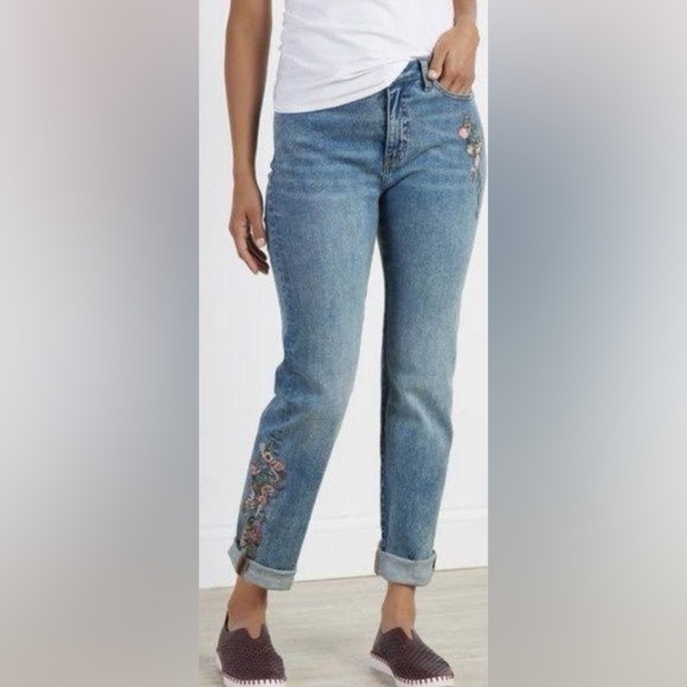 COPY - Soft Surroundings Embroidered Floral Jeans Beaded Embellished size 8 - Picture 1 of 9